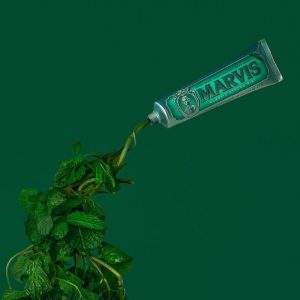 خمیر دندان مارویس Marvis مدل Classic Strong Mint (سبز نعنا)