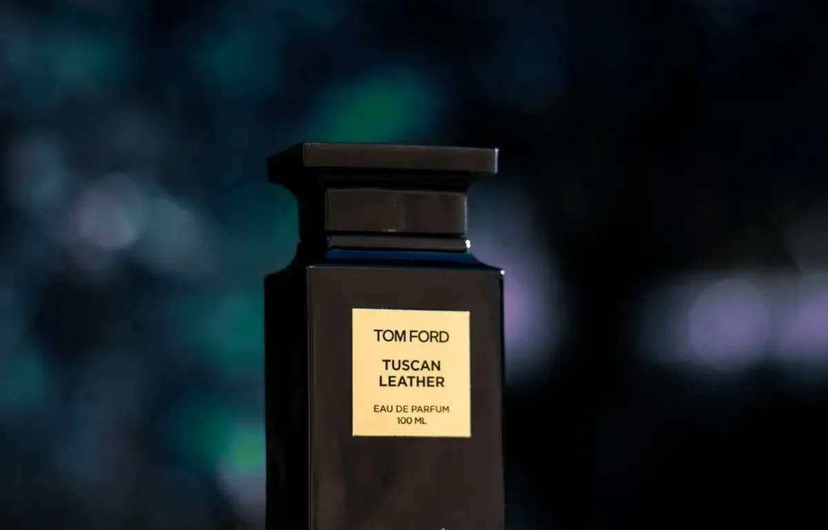 ادکلن توسکان لدر Tuscan Leather برند Tom Ford ادو پرفیوم عطری زنانه و مردانه لوکس، گرم و ماندگار