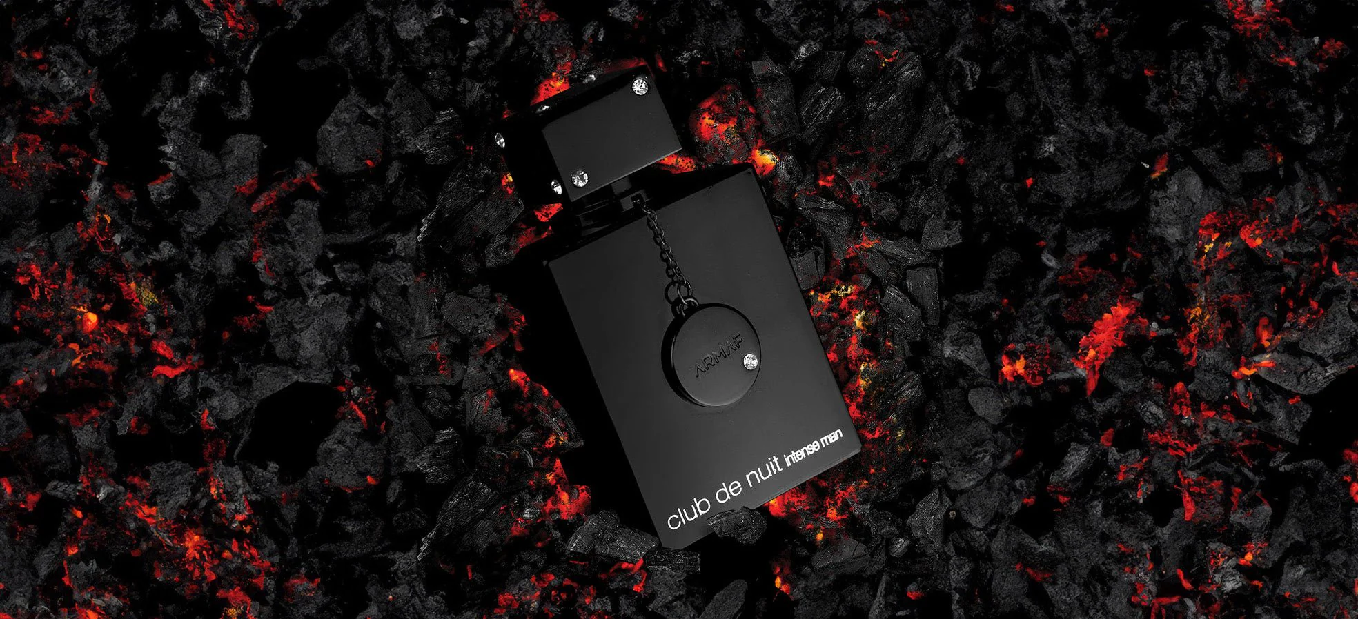 خرید ادکلن آرماف Armaf Club De Nuit Intense Man مدل کلاب د نایت اینتنس من حجم 105 میل ادو تویلت با رایحه تلخ و دودی و ماندگاری بالا